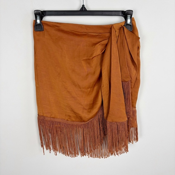 Steve Madden Inessa Skirt in Sugar Almond Size XS - Picture 2 of 8